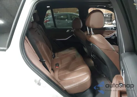 2020 BMW X5 xDrive40I z USA, uszkodzony, nr VIN 5UXCR6C00L9D70528